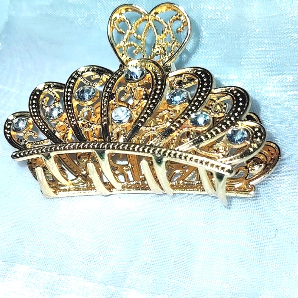 Golden Crown Hair Clip